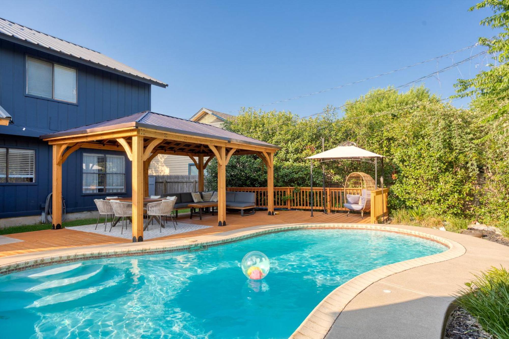 Timeless-Texas-Inn - Heated Pool Oasis & Lux Vibe Round Rock Eksteriør bilde